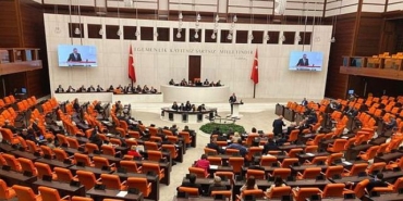 kamuda-tasarruf-paketi-meclis-ten-gecti-5228.jpg